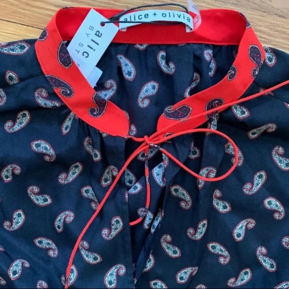 ALICE + OLIVIA NWT Asha Blouson Sleeve Top Blouse - Picture 10 of 11